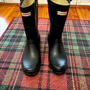 HUNTER BOOTS. Size 13 excellent condition Men’s Equestrian/Rain Boots.